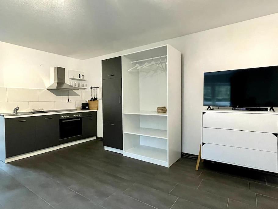 Gemuetliche Wohnung In Ruhigem Wohngebiet Ашаффенбург Экстерьер фото